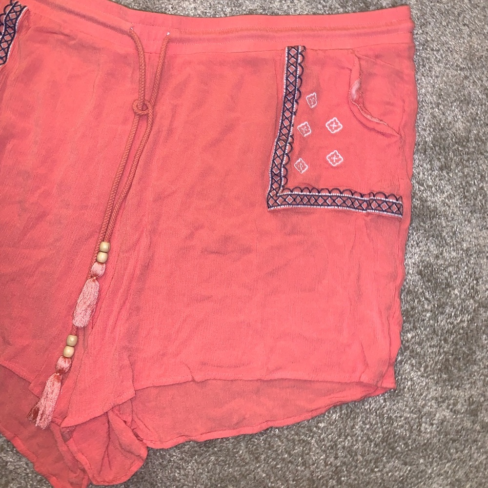Est. 1946 Rayon Pink & Blue w Beads Shorts 26/28W - Picture 5 of 12